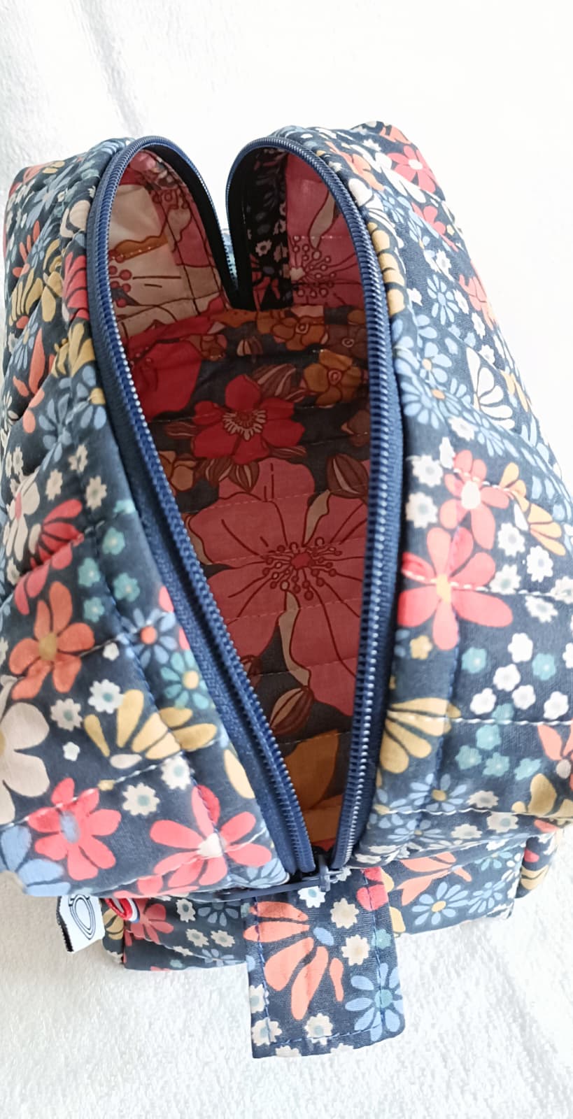 Trousse - toilette - fleuri